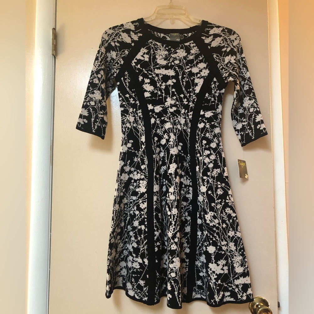 Taylor Black And Cream Floral Sweater Dress New With Tag Size S